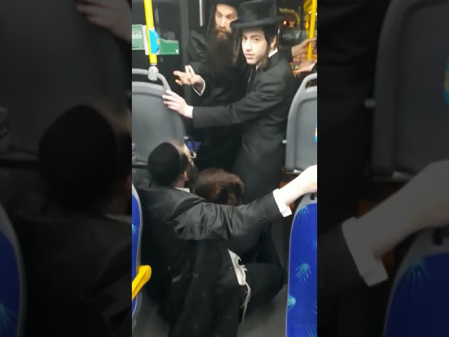זריקת אבנים על קו 3 בדרך לכותל המערבי