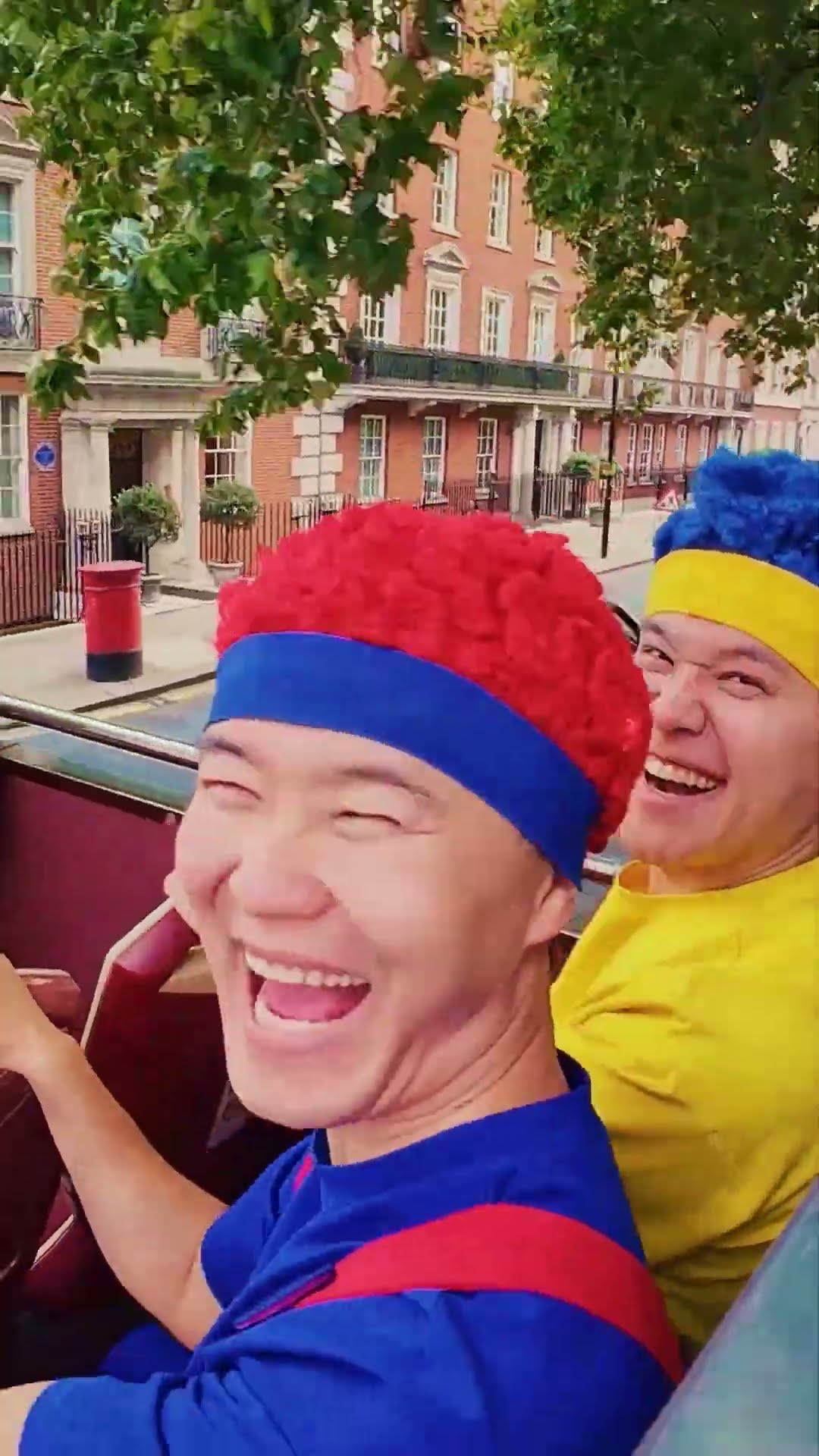Discovering the World! In Pursuit of London's Spirit | D Billions #shorts #db