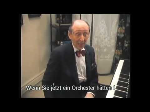 Vladimir Horowitz having