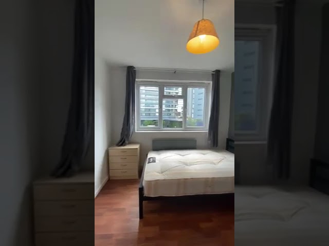 Video 1: Room 1: £300pw with bills included. (Available NOW)