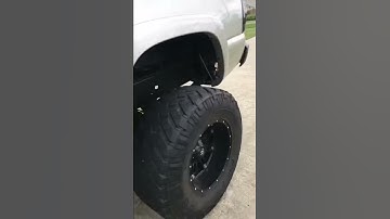 Lifted Duramax With EFI LIVE LOPE TUNE