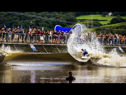 Pro Surf Contest in a Wave Pool – Red Bull Unleashed