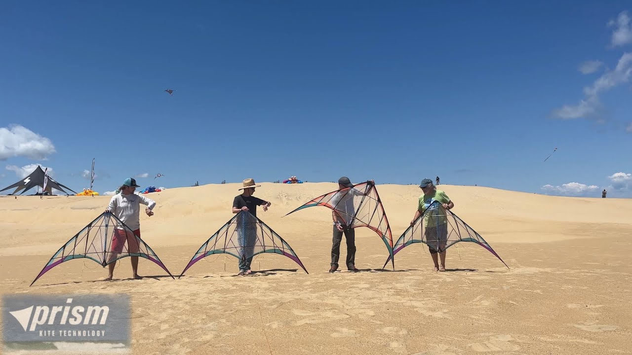 “How to Fly Kites” …. 4 Prism Synthesis’s at once - YouTube