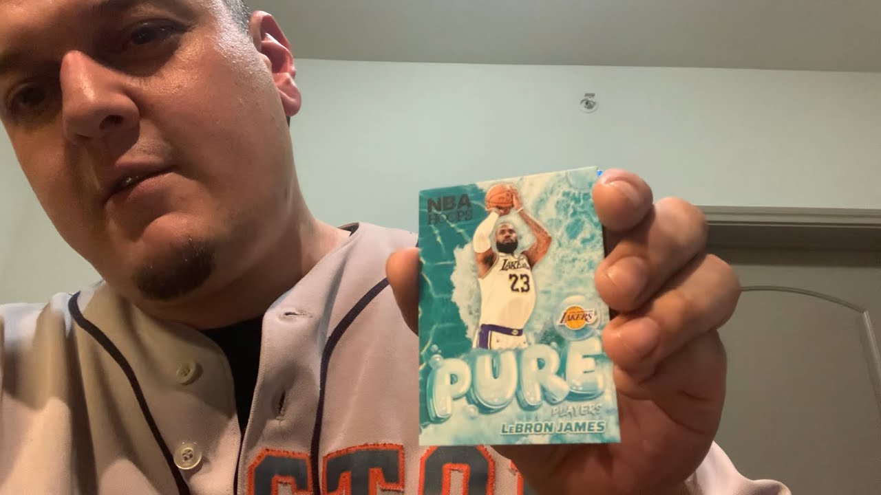 Chris the Ripper NBA HOOPS blasters. 2 Boxes Let’s pull a auto. Let me ...