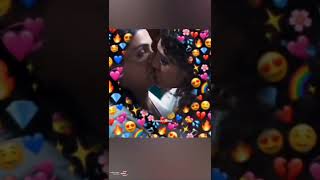 Shreya Pilgoankar lesbian kiss | Marathi Lesbian Kiss