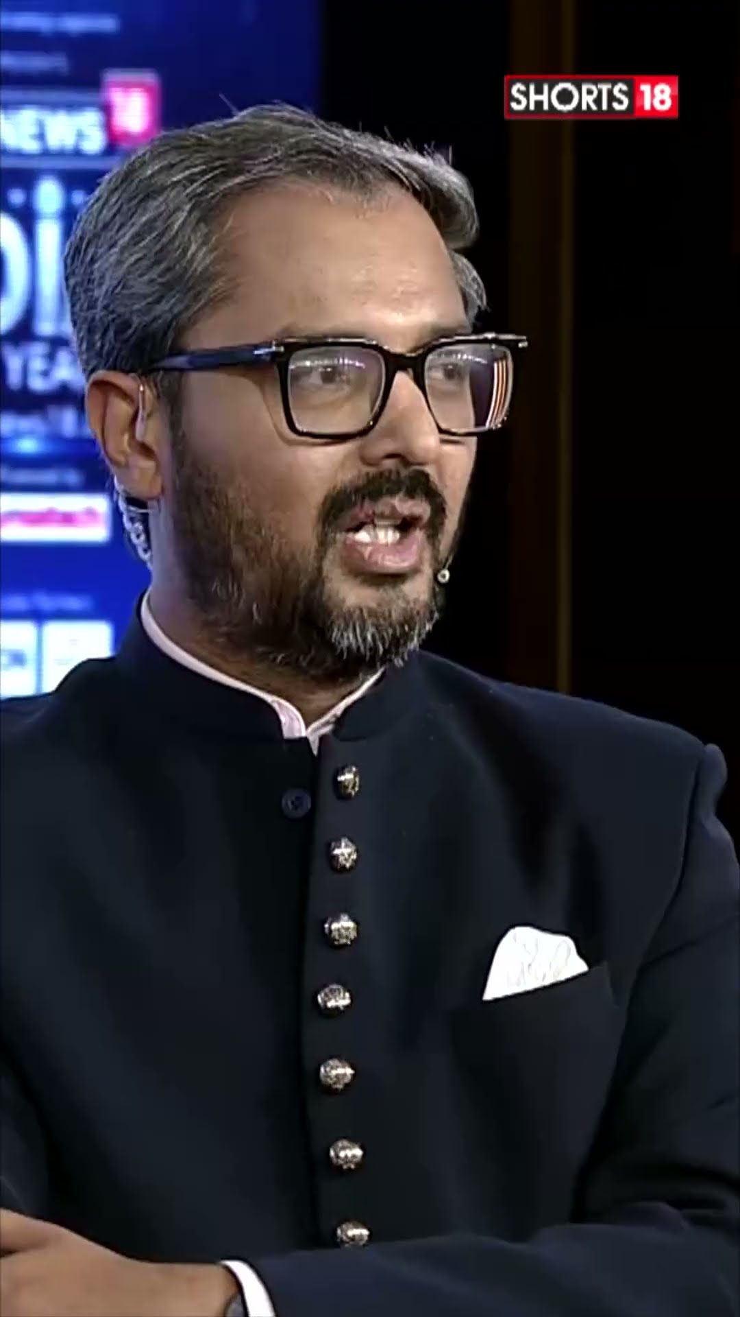 IOTY2025 | Vijay Sethupati Wins Entertainer Of The Year Award At Indian Of The Year Awards | N18S