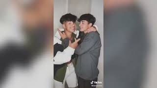 Best TikTok Bromance videos #2 - Compilation Twins Castro - Real twin brothers Bromance | Twins kiss