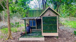 CAMPING HUJAN DERAS - MEMBANGUN SHELTER BAMBU SEDERHANA DI DALAM HUTAN