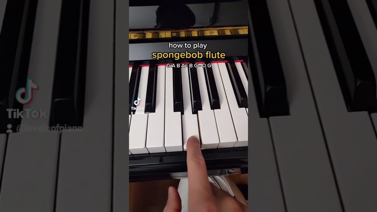 How to impress your friends with Spongebob piano - YouTube