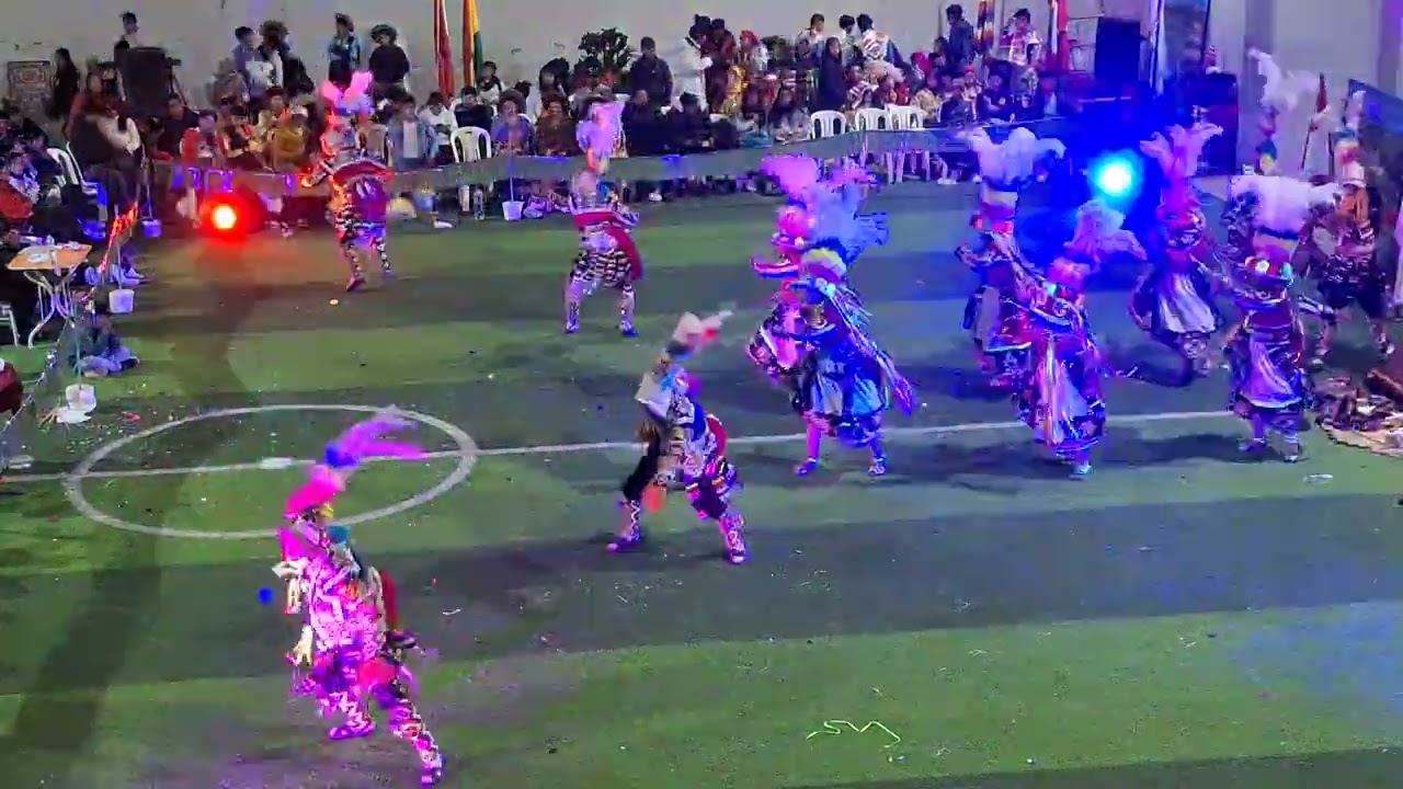 fraternidad folklorica tinkus zairas juliaca / encuentro en el altiplano puno peru 2024