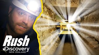 Josh Gates & The Lost Ark Of The Covenant: Exploring A Secret Passageway l Expedition Unknown