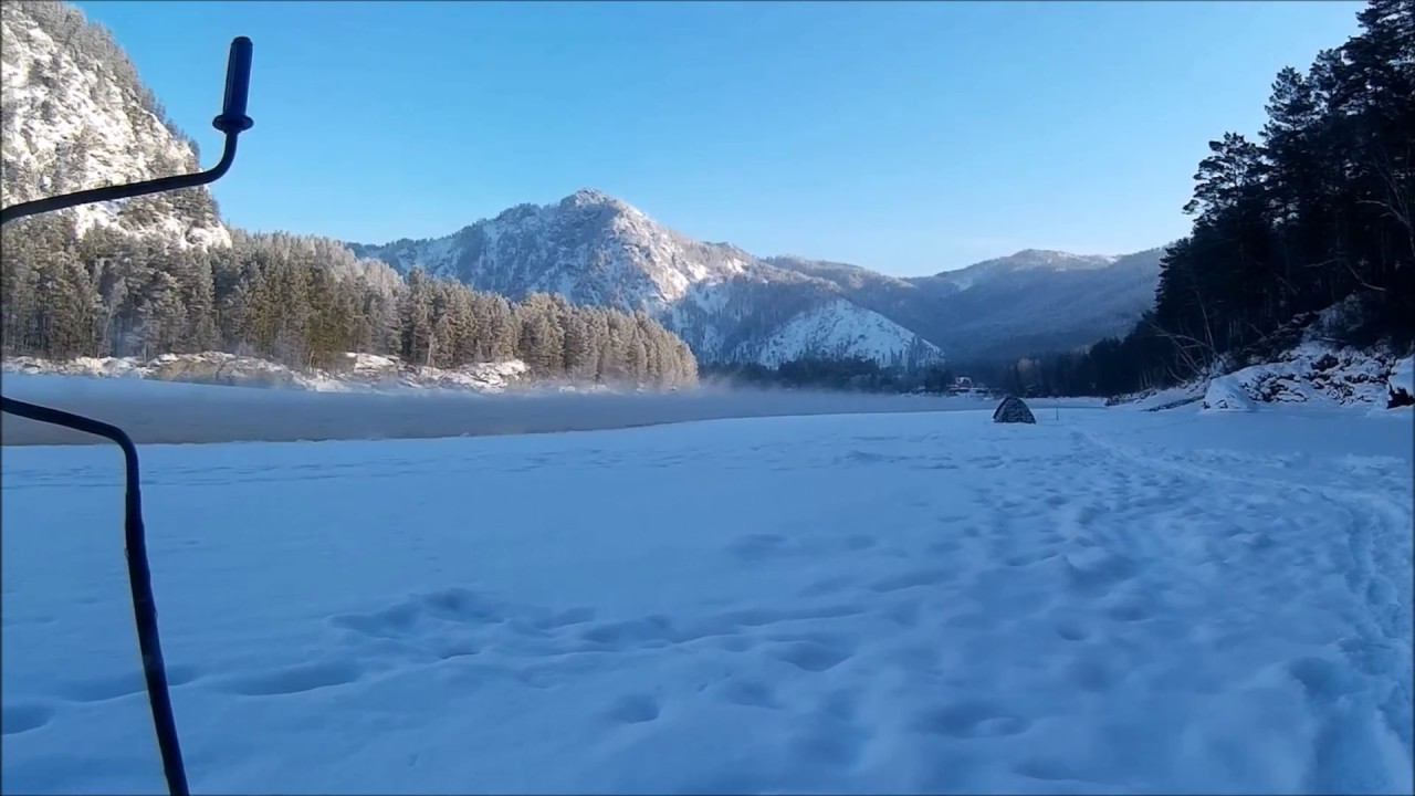 Смотреть Рыбалка зимой на Алтае видео Смотреть Рыбалка зимой на Алтае видео