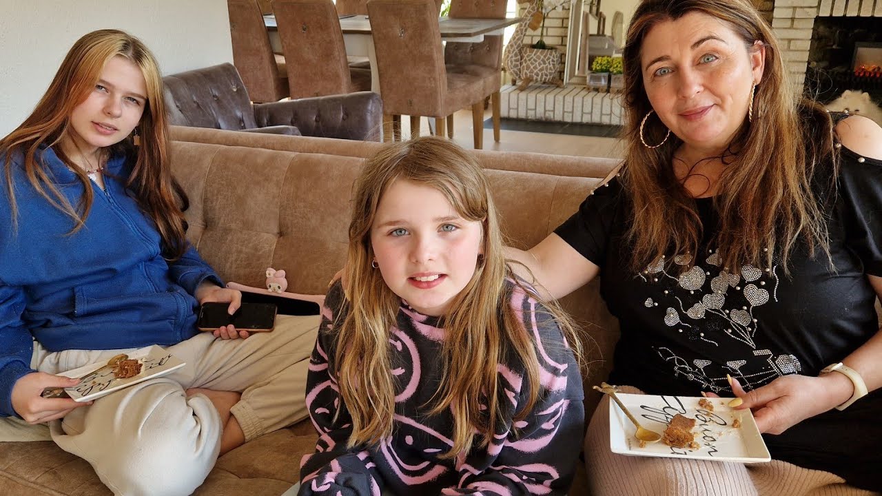 EFTERMIDDAGSHYGGE🥰FIA FINDER ET SPIL FREM TIL TERRASSEN☀️