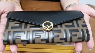 Fendi Wallet On Chain in Black