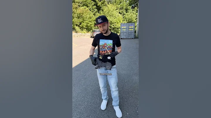 Cleaning a Lenovo Legion laptop to fix overheating #tech #pc #technology #shorts