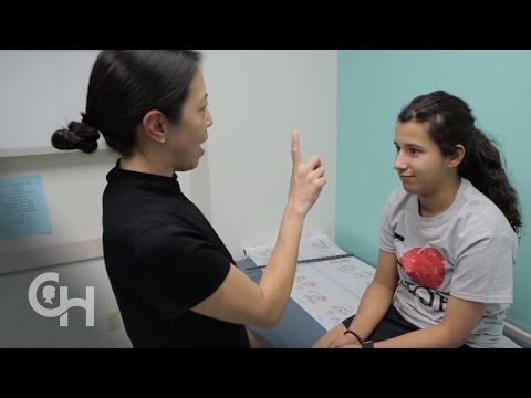 Video: How To Identify A Child's Concussion