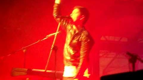 The Script WE CRY St Georges Market, Belfast 14th Dec 2008