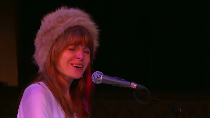 "Save The Country" by Laura Nyro - performed by Mo...