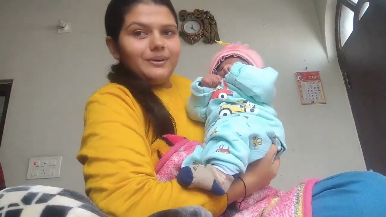 Aaj main pure din puchku 😍 ke sath khelte Rahi 😘