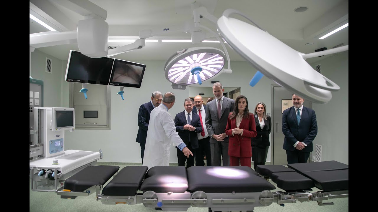 Los Reyes inauguran el Hospital Universitario de Cuenca