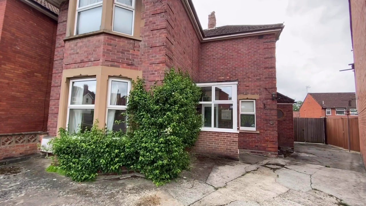 Towers Wills estate agents Hendford Grove, Yeovil, Somerset YouTube