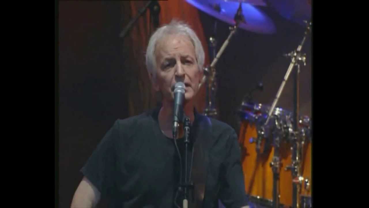 שלמה ארצי ושלום חנוך - נגד הרוח (הופעה חיה)