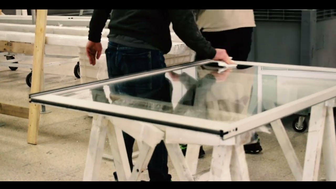 Ampia scelta di modelli tra coperture e vetrate panoramiche