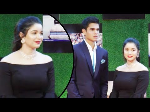 Rare Video: Sachin Tendulkar's Son Arjun And Daughter Sara At Sachin Biopic Screening