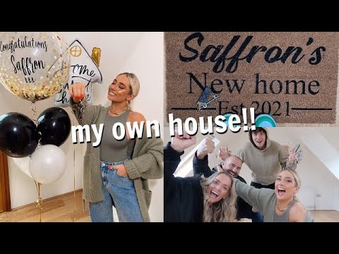 I BOUGHT MY DREAM HOUSE!! Getting the keys to my new house!