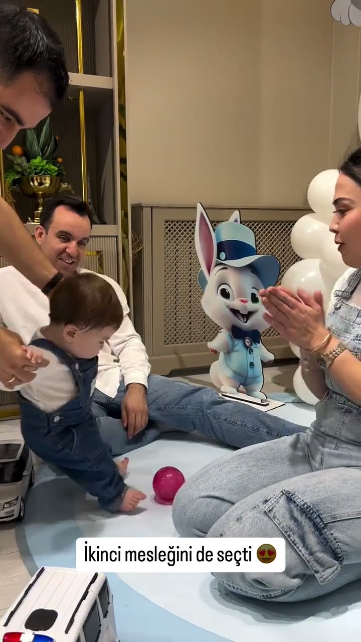 İkinci mesleğinide seçti ?