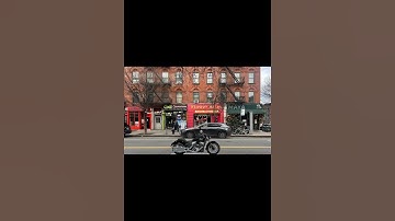 Animation Made with Python (code in description) #python #coding #pythonanimation