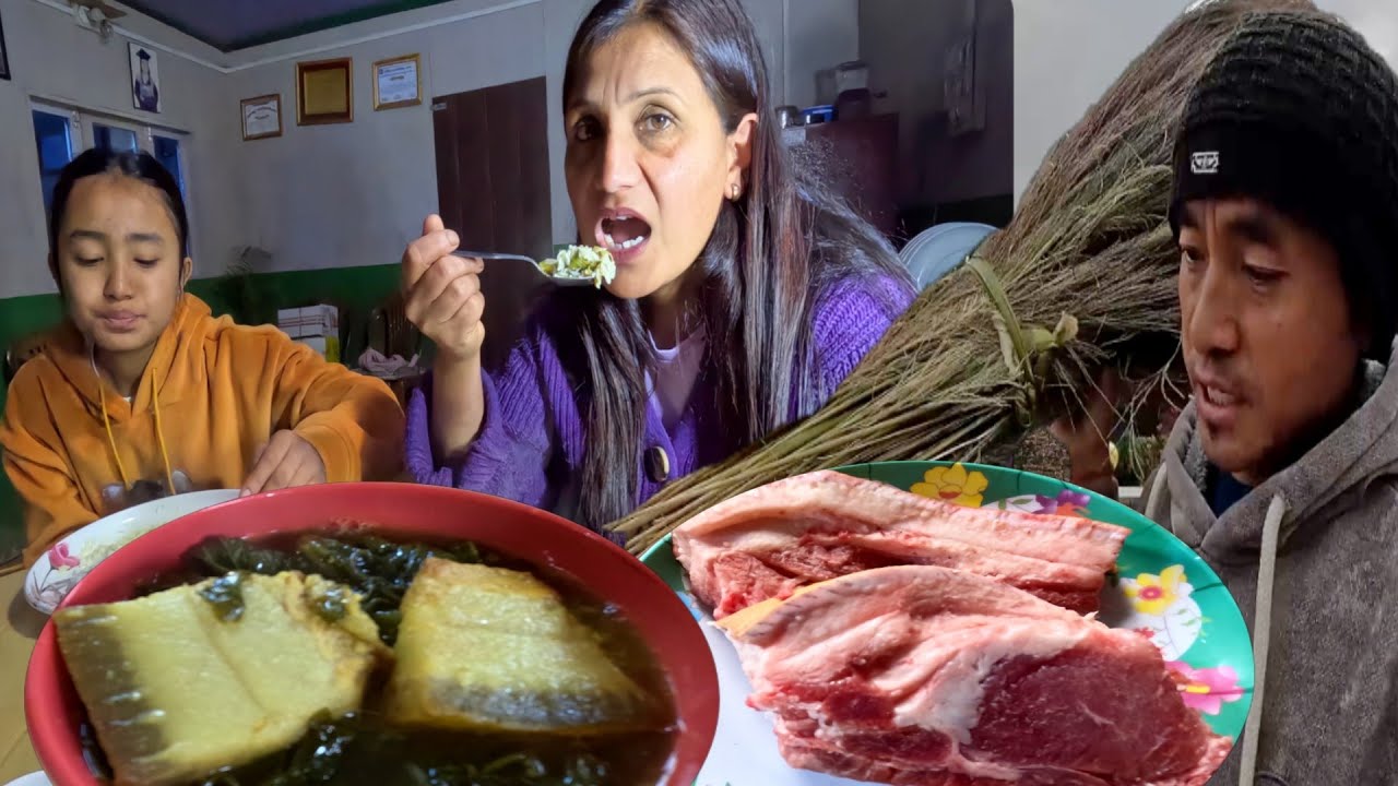 यो बर्षको कुच्चो पनि व्यवस्था गरिसक्यौ है||भाउ छैन😓के गर्ने            pork meat cooking and eating🙏