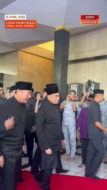 Perdana Menteri, Datuk Seri Anwar Ibrahim tiba penghormatan terakhir Tun Abdullah