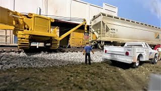 FREIGHT TRAIN BALJ IS DOWN! Major Accident on Santa Fe's Raton Subdivision Model Railroad