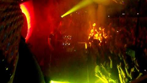 Above & Beyond - Sun & Moon (Live Club Mix @ Zouk SG 251011)