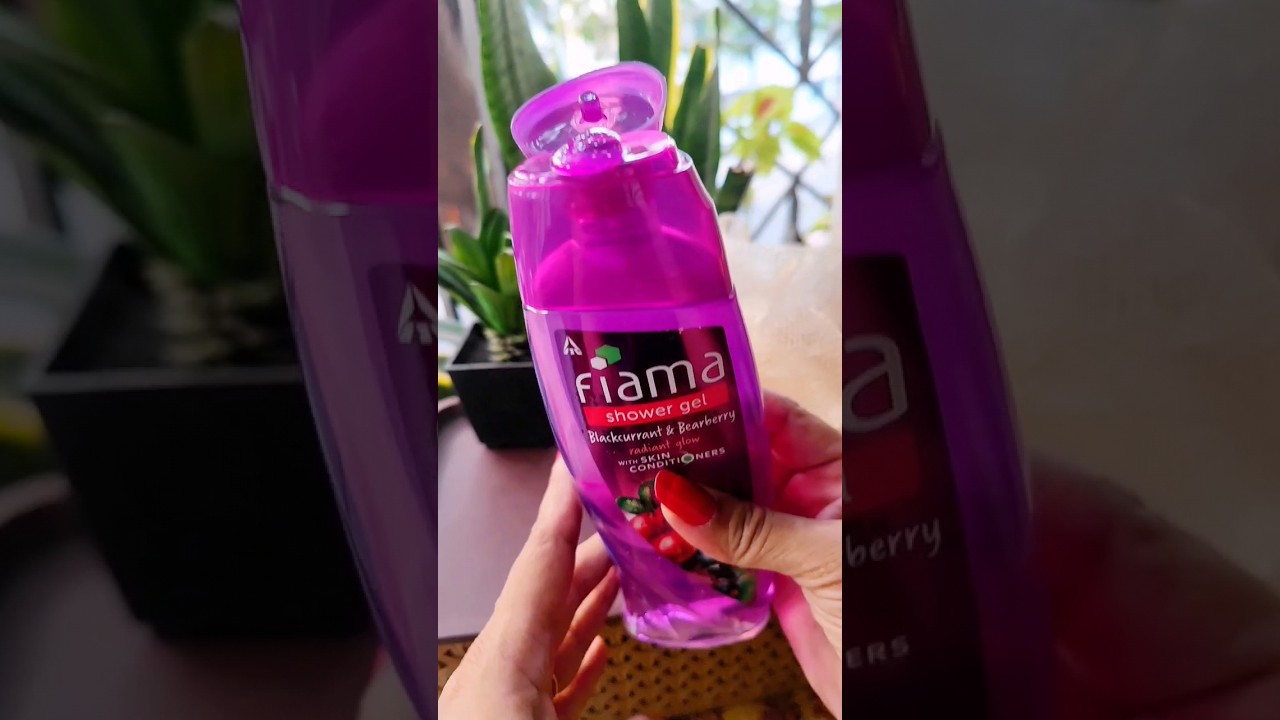 Fiama Shower Gel Blackcurrant & Bearberry Body Wash