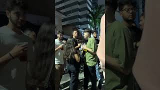 Download Lagu Walking down the street 👀🐈‍⬛ #reaction #reactionshorts #menstyle #guyswithtattoos #malemodel MP3