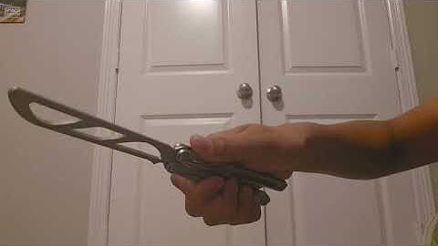 Thumb Rollover And Wrist Pass (Biginner Tricks #2)