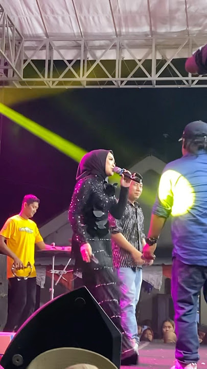CANTIKNYA BUNDA ANISA RAHMA NYANYI TAJAMNYA KARANG #anisarahma #anisarahmaterbaru #shorts