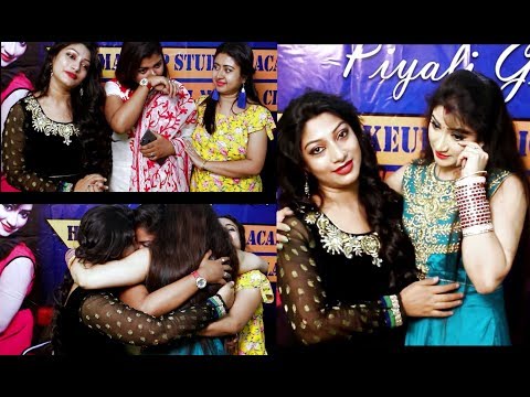 piyali-ghosh-&-her-students-are-crying-after-finishing-bridal-course-|-students-reviews-|-must-watch