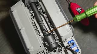 E revo 2.0 Tear down video number 2 - YouTube
