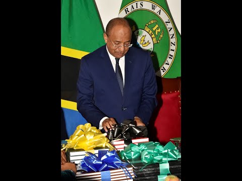 RAIS DK MWINYI AMEPOKEA TAARIFA KUTOKA KWA CAG