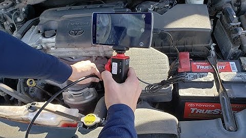 Carbon Deposits in Car Engine Inspected with Vividia VA-880 Two-Way Articulating Video Borescope