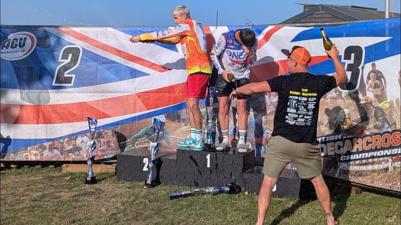 RETURNING TO THE BRTISH CHAMPIONSHIP  | Wakes Colne | Dan Foden & Noah Weinmann | Sidecarcross Vlog