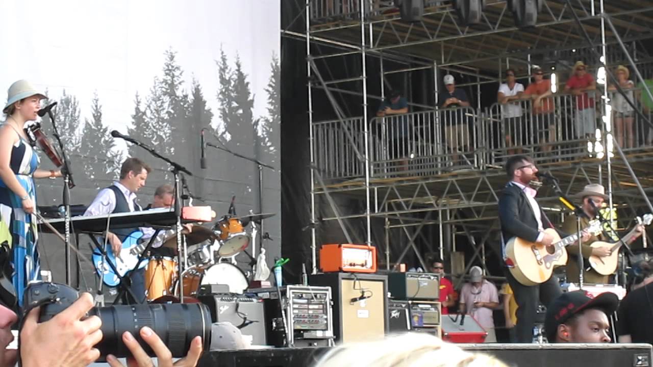 The Decemberists--Don't Carry It All, live at Bonnaroo 2011 The Decemberists--Don't Carry It All, live at Bonnaroo 2011