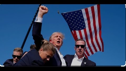 BREAKING: TRUMP ALIVYOPIGWA RISASI, MUUAJI AUAWA HADHARANI ALIKUWA JUU YA PAA LA KIWANDA, WALINZI