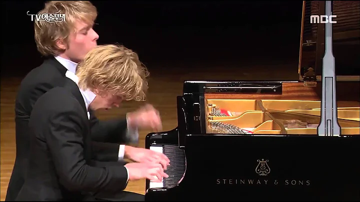 Schubert: Fantasie in F minor - Lucas & Arthur Jus...