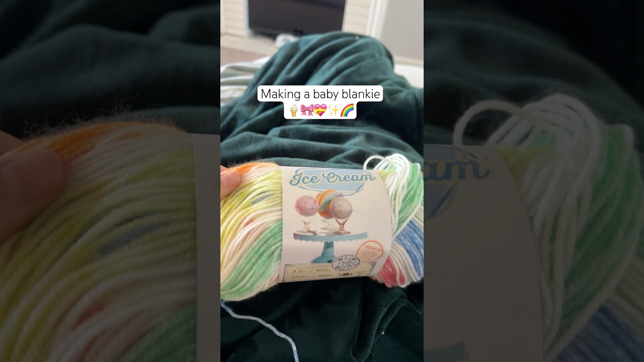 Watch me make a baby blankie 🎀💝✨| #crocheting #crochetblanket @LionBrandYarn
