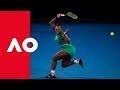 Serena attacks Halep serve | Australian Open 2019