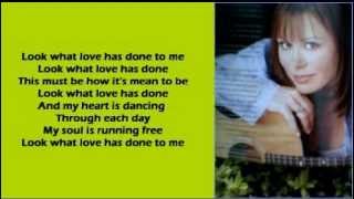 Watch Suzy Bogguss Look What Love Has Done To Me video